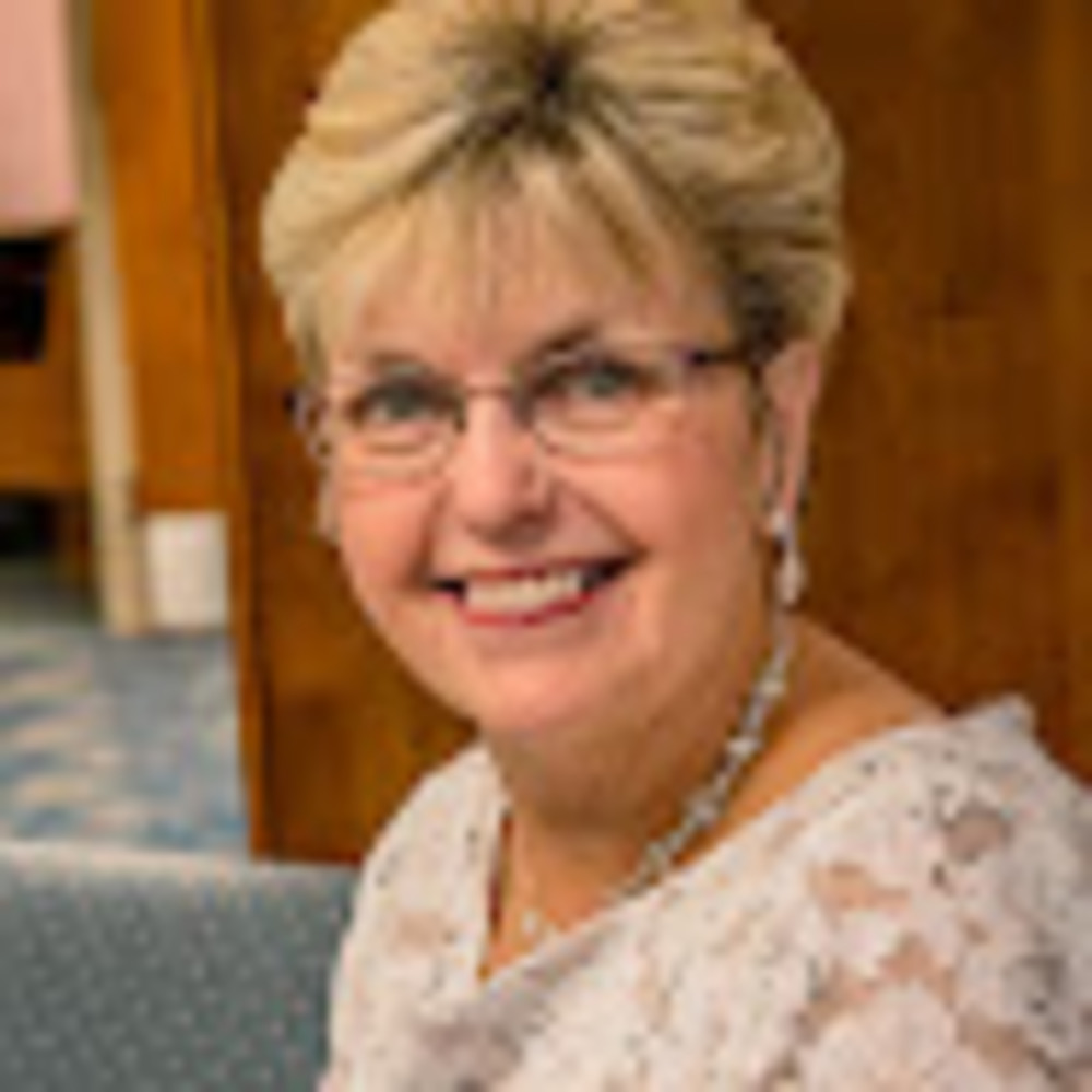 Meet your Posher, Cathy